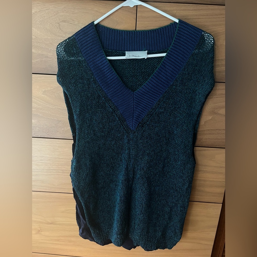 3.1 Phillip Lim knit vest- Size Smalll- very good conditions